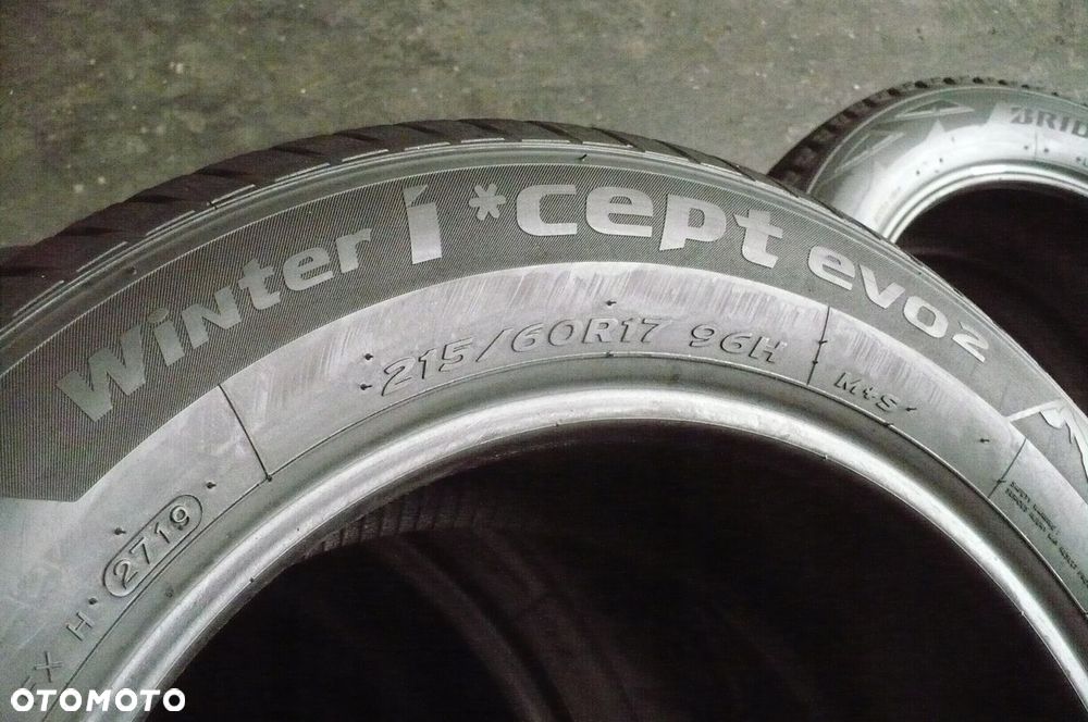 HANKOOK Winter ICept Evo2 W320 215/60R17 7,1mm 2019 - 3