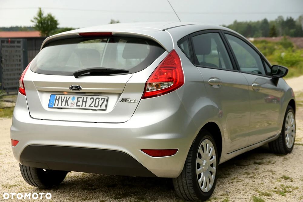 Ford Fiesta 1.25 SYNC Edition - 8