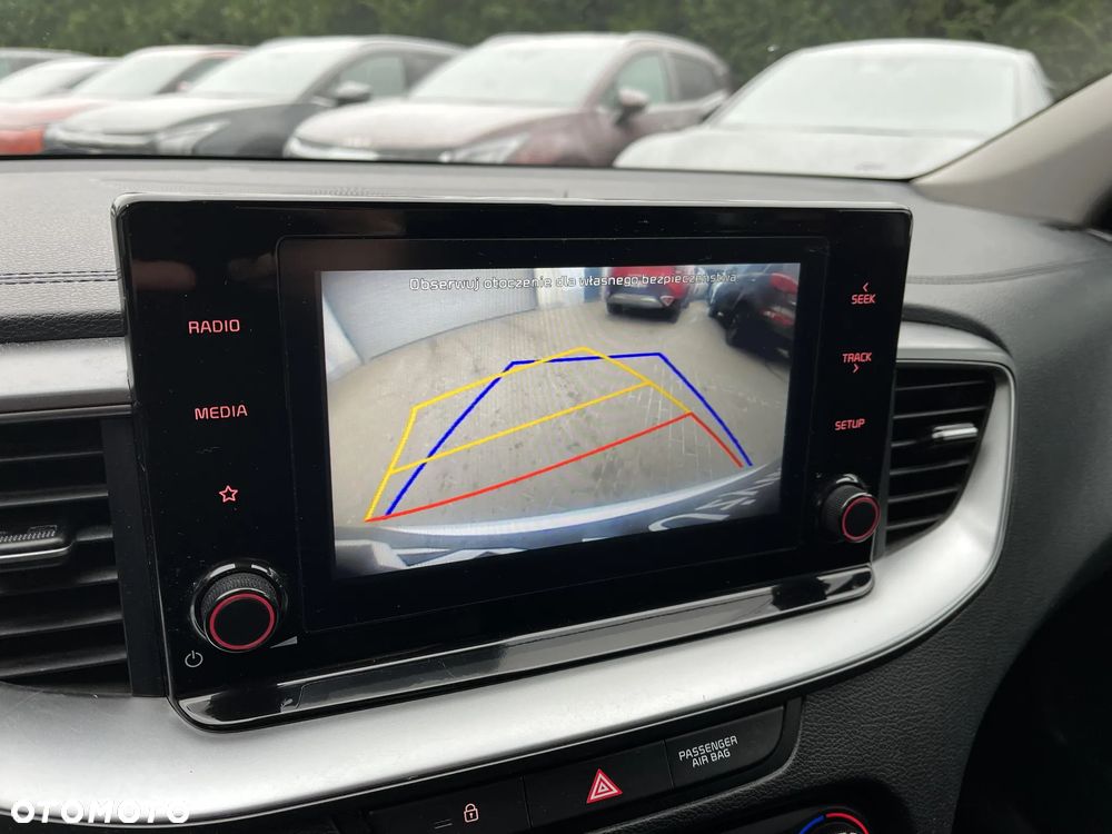 Kia XCeed 1.0 T-GDI L - 22