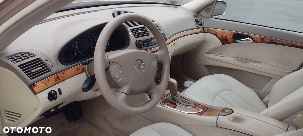 Mercedes-Benz Klasa E 320 CDI T Elegance - 19