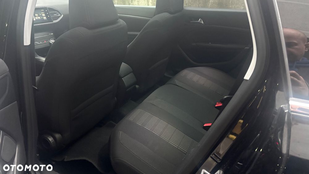 Peugeot 308 - 7