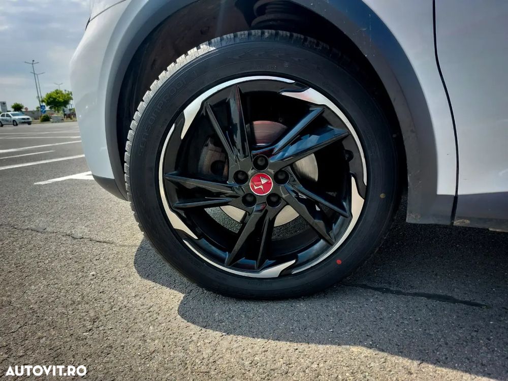 DS Automobiles DS 7 Crossback - 9