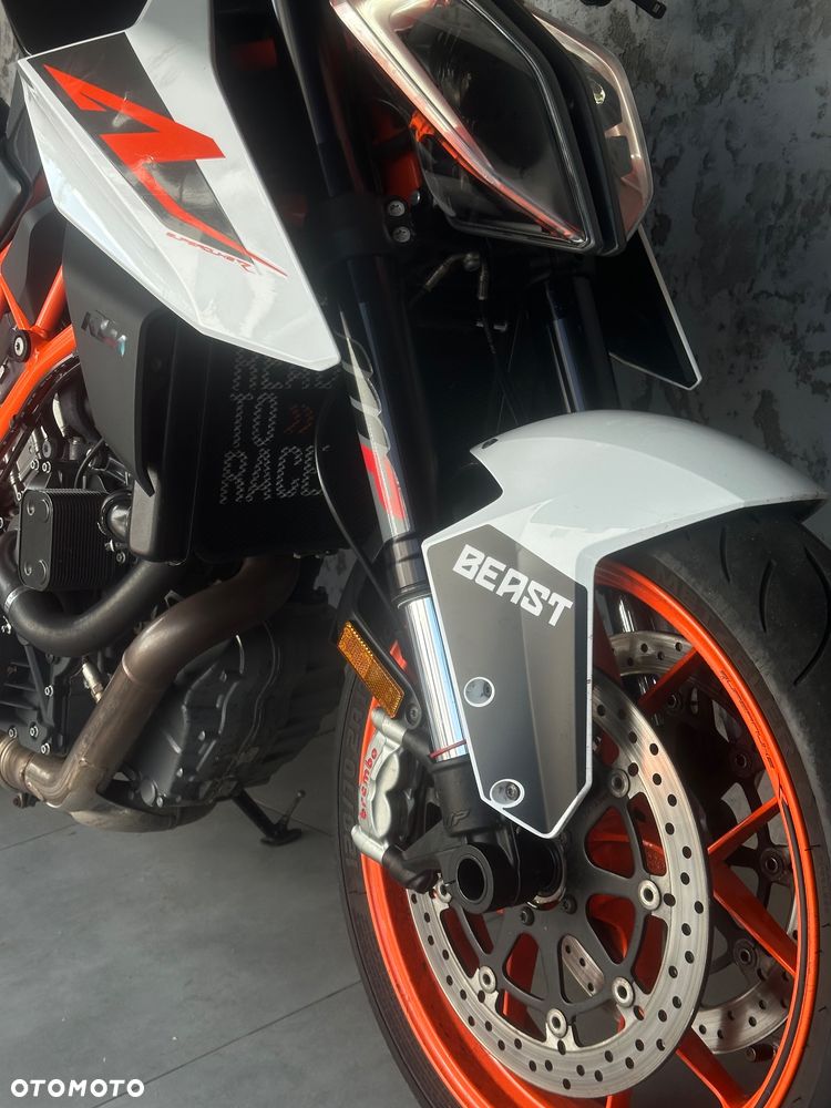 KTM Super Duke - 10