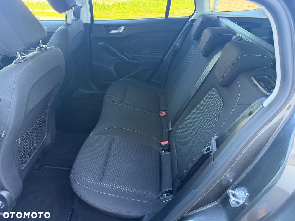 Ford Focus 1.5 EcoBlue Start-Stopp-System TITANIUM STYLE - 23