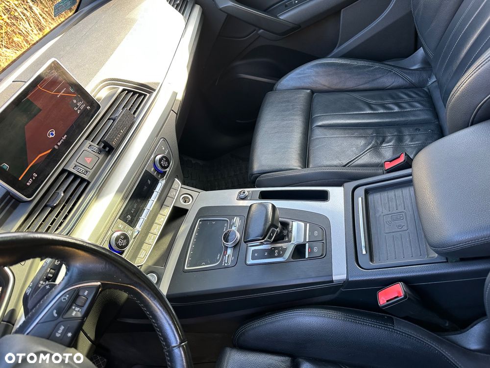 Audi Q5 2.0 TDI Quattro Design S tronic - 14