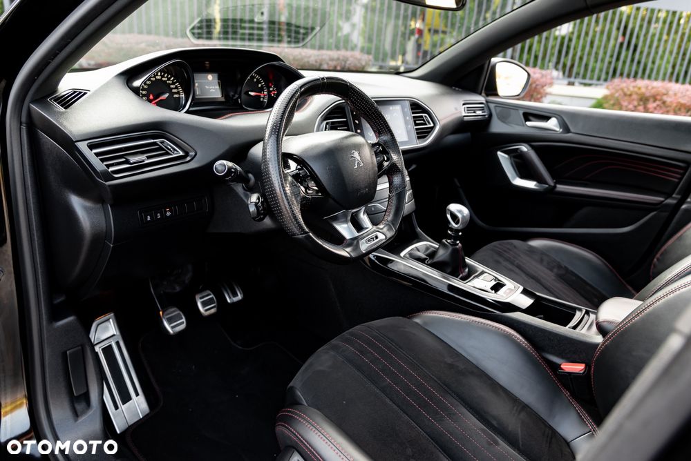 Peugeot 308 THP 205 GT - 19