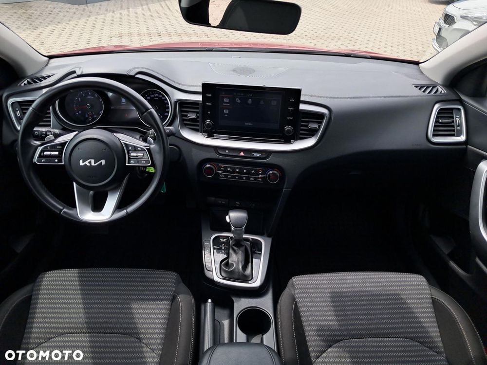 Kia Ceed 1.5 T-GDI M DCT - 27