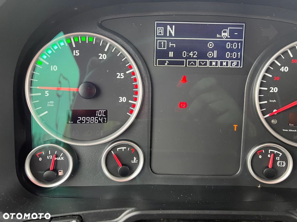 MAN TGS 26.460 Autocysterna - 15