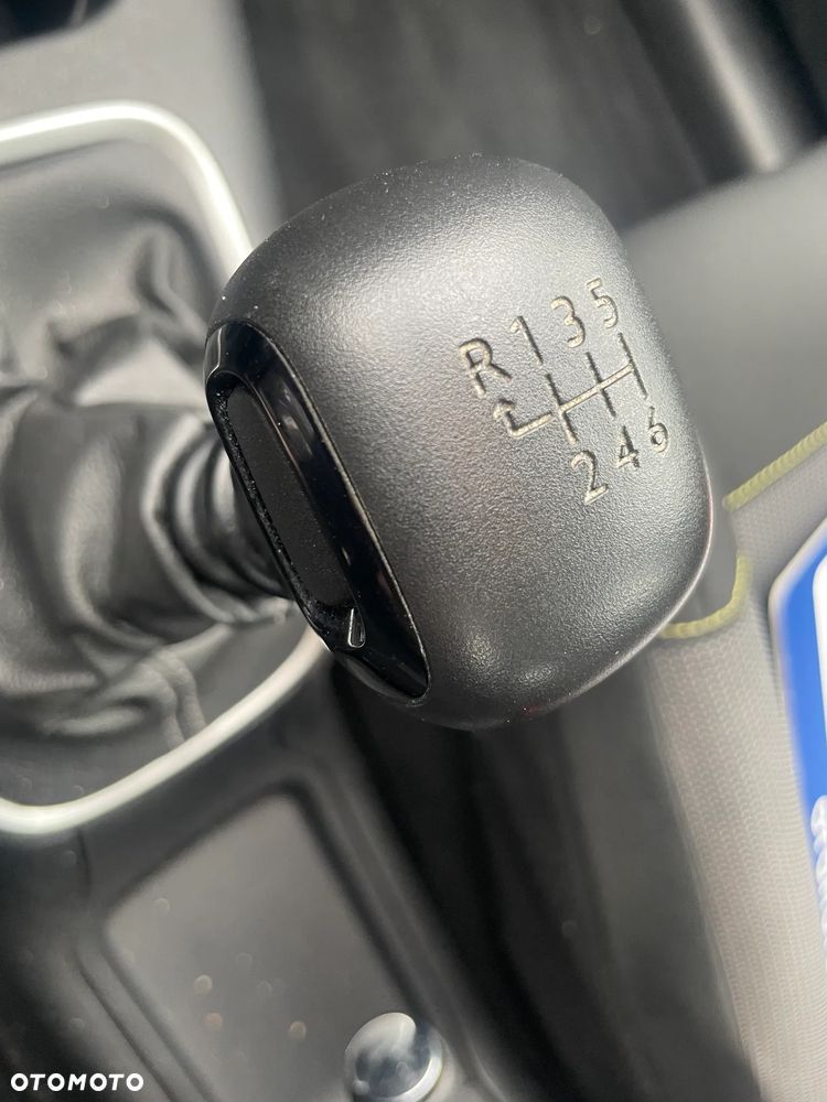 Citroën C3 1.2 PureTech GPF Shine S&S - 11