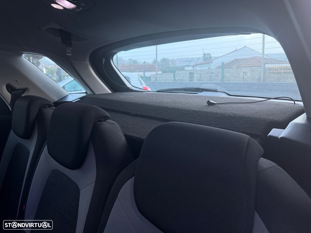 Citroën C4 Picasso 1.6 e-HDi Seduction - 25