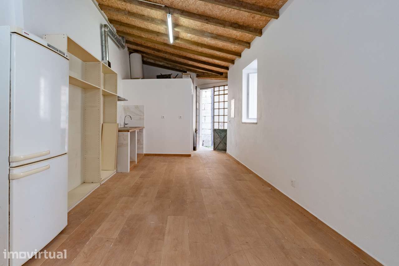 Loft com enorme potencial de transformação - Grande imagem: 5/14