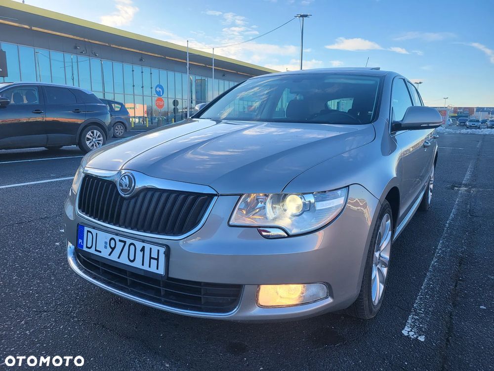 Skoda Superb 1.8 TSI Exclusive - 1