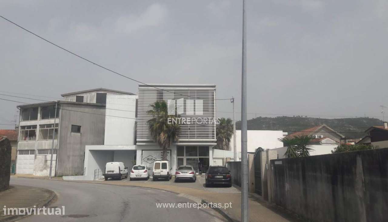 Venda de prédio, Barroselas, Viana do Castelo - Grande imagem: 2/7