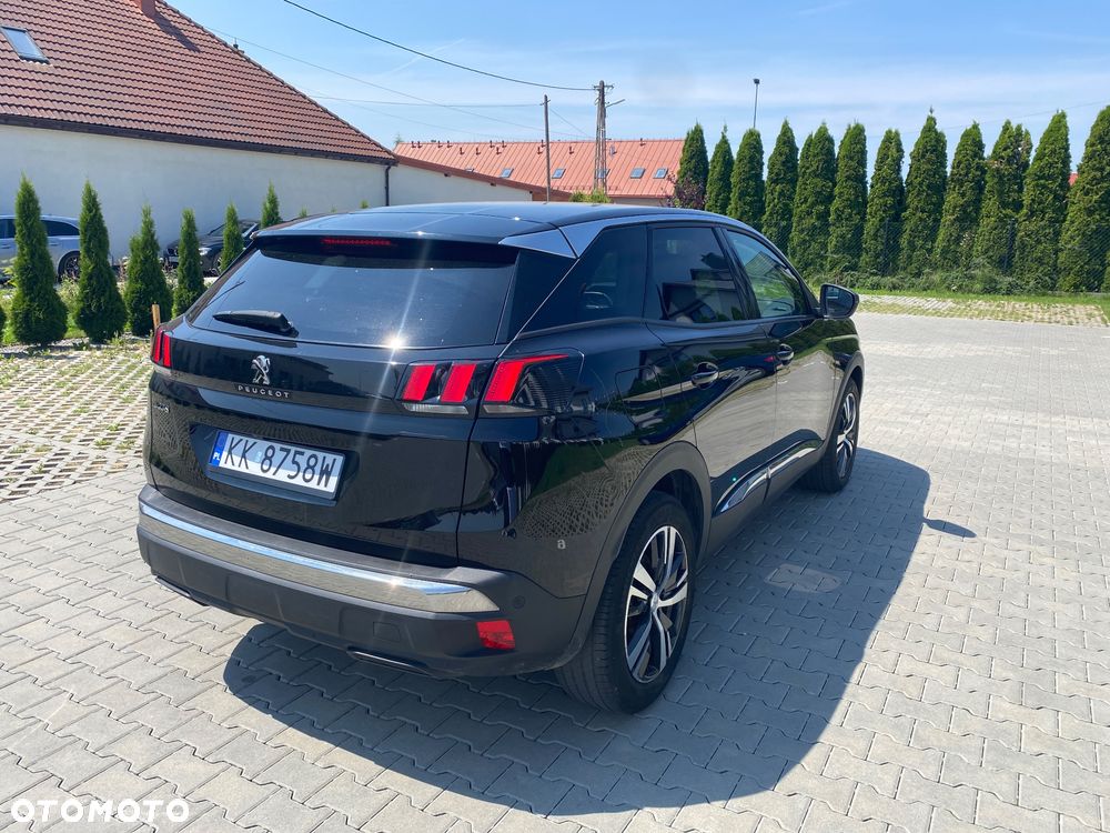 Peugeot 3008 1.2 PureTech Allure S&S EAT6 - 31
