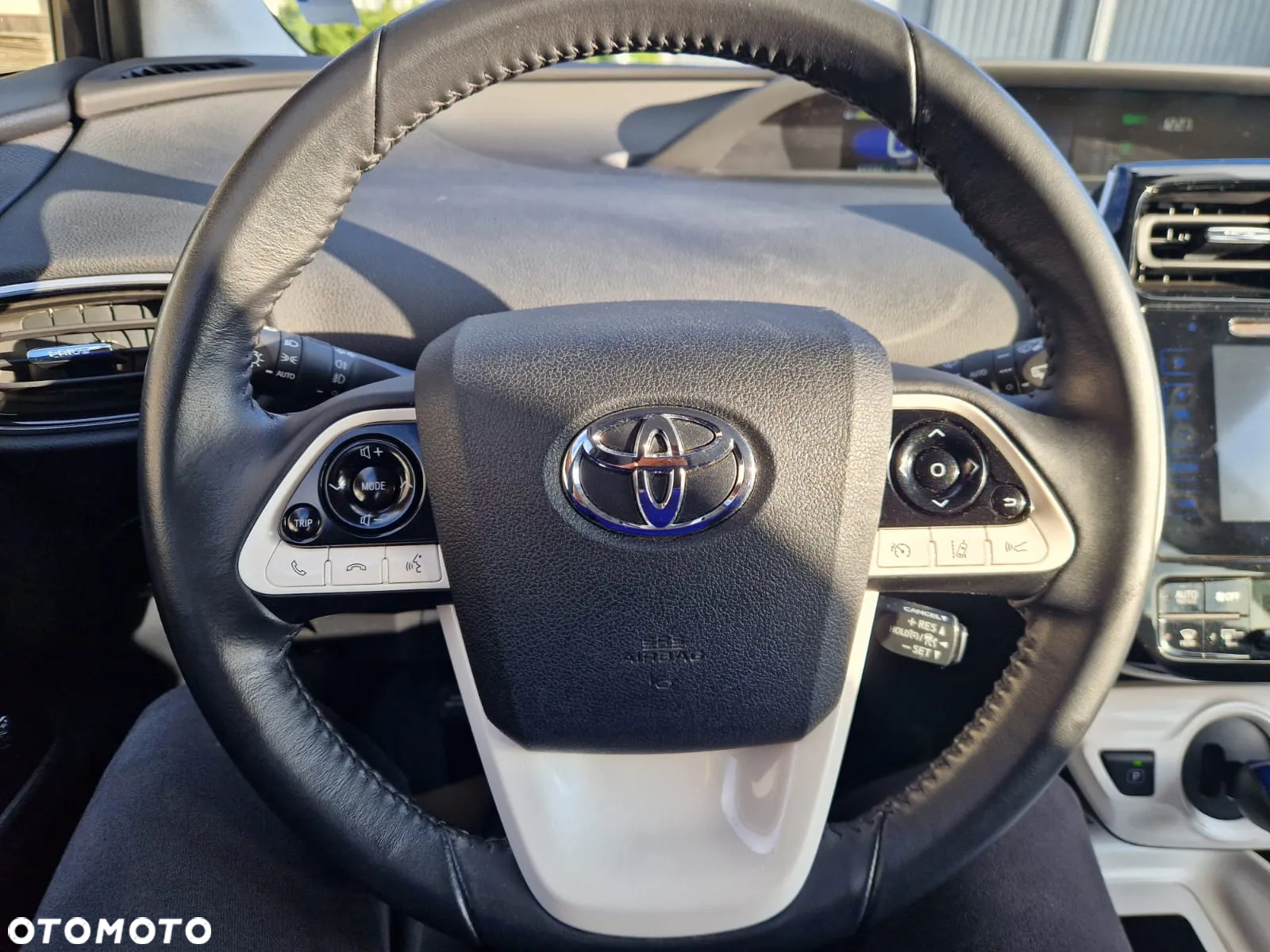 Toyota Prius 1.8 Hybrid Comfort - 16