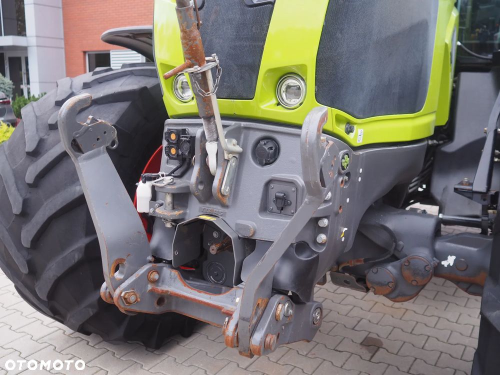Claas Axion 810 CMATIC - 12