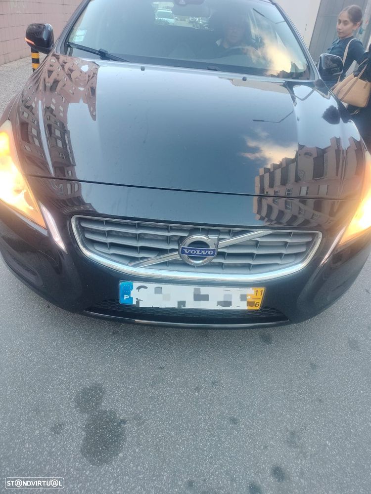 Volvo V60 1.6 D2 Drive Momentum Start/Stop - 1