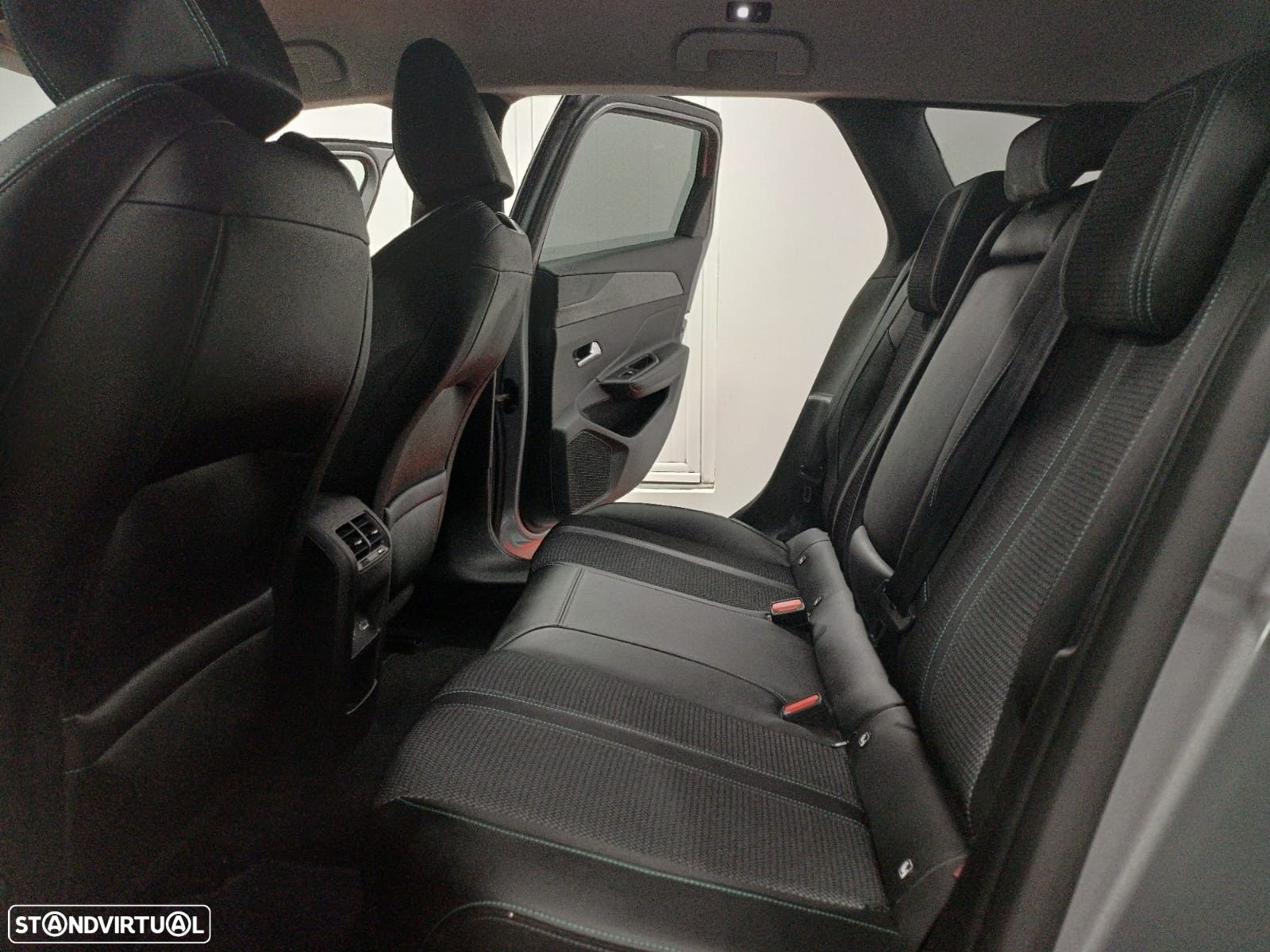 Peugeot 308 SW 1.5 BlueHDi Allure EAT8 - 12