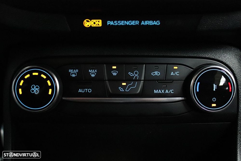 Ford Fiesta 1.0 EcoBoost ST-Line X - 12