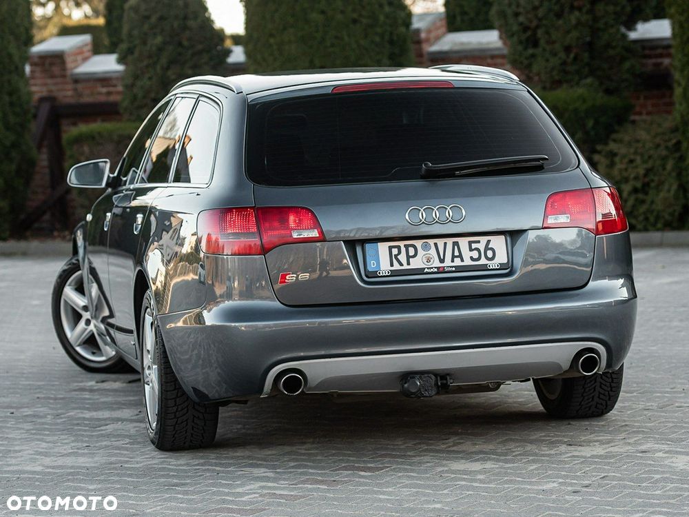 Audi A6 Avant 2.4 - 2
