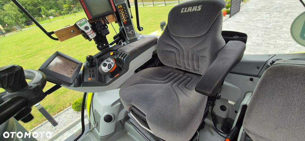 Claas Arion 620 - 9