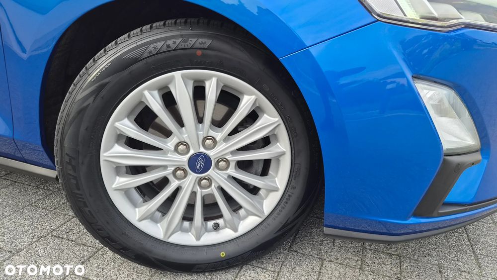 Ford Focus 1.5 EcoBlue Start-Stopp-System TITANIUM STYLE - 34