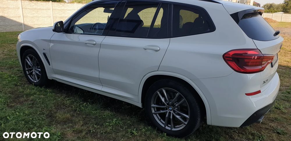 BMW X3 xDrive20d - 11