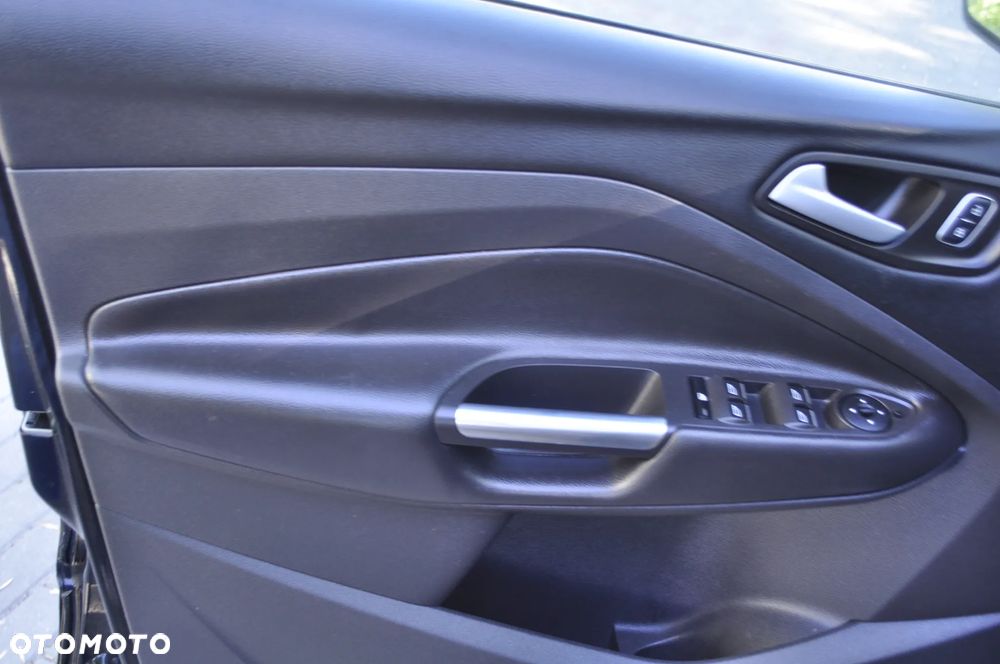 Ford Kuga 1.5 EcoBoost FWD ST-Line ASS - 7