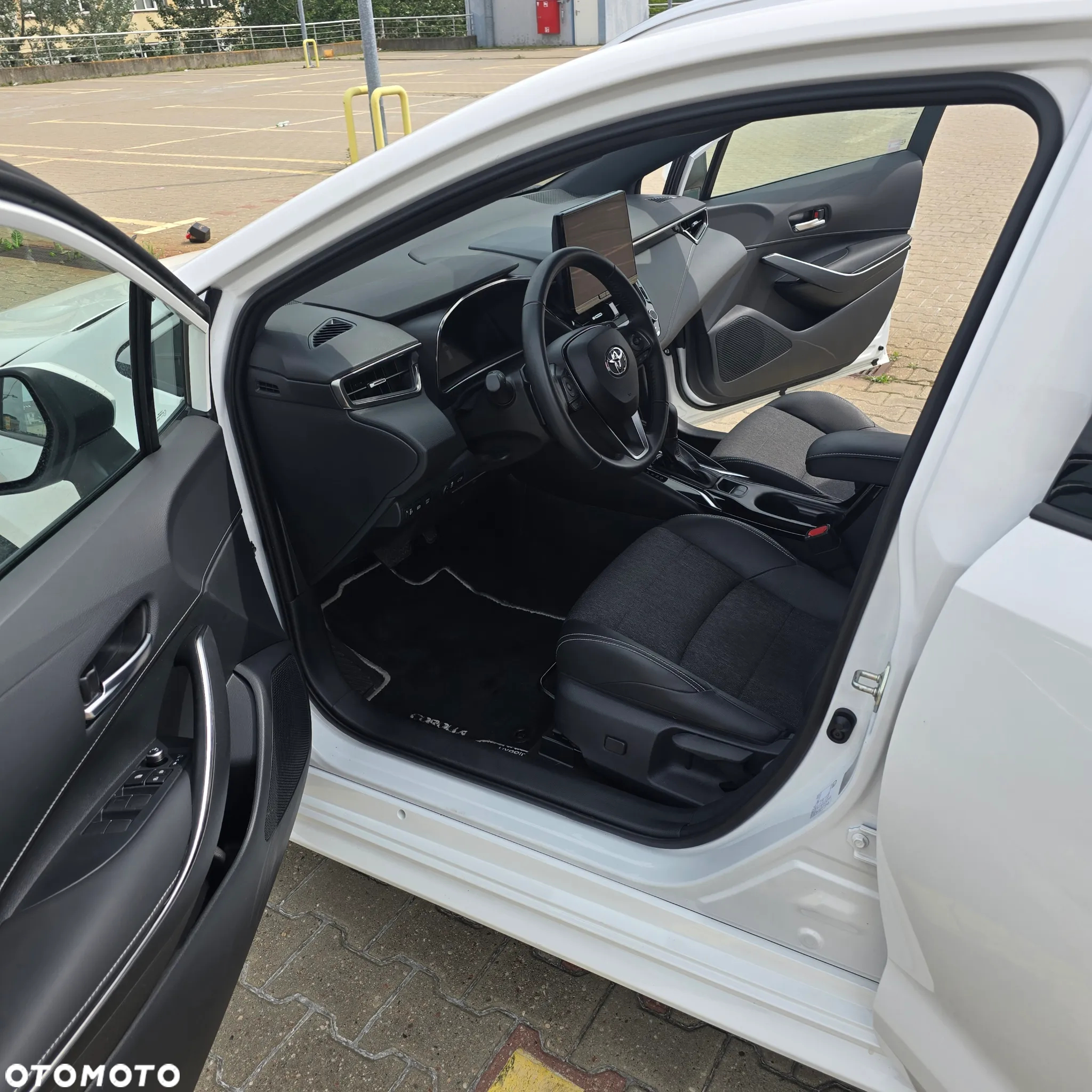 Toyota Corolla - 15