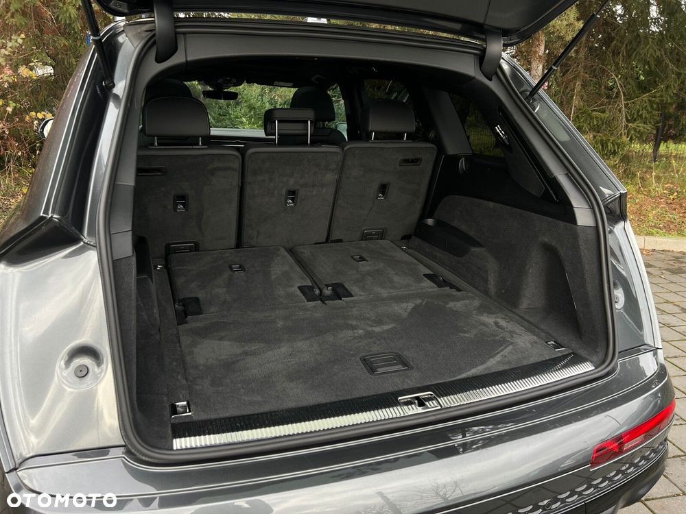 Audi Q7 - 36