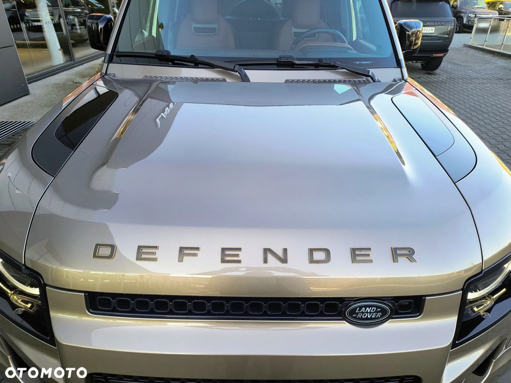 Land Rover Defender 110 5.0 P525 V8 - 12