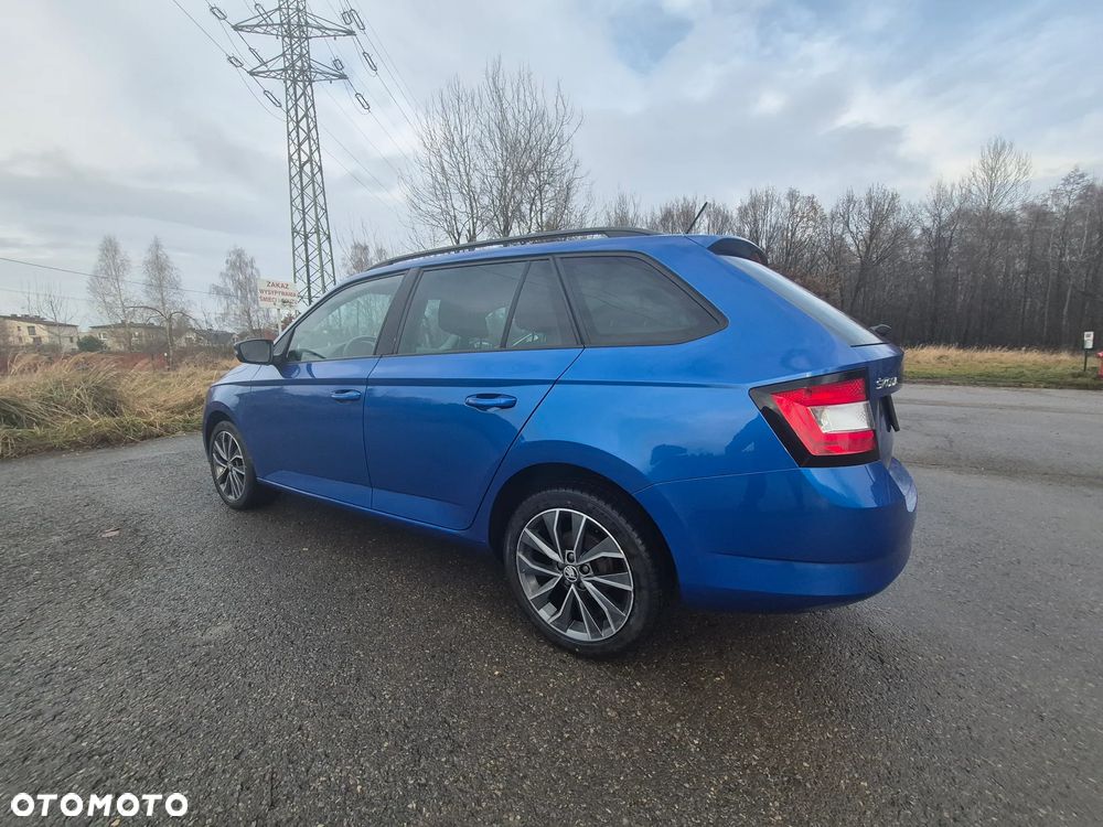 Skoda Fabia 1.0 TSI Drive - 5