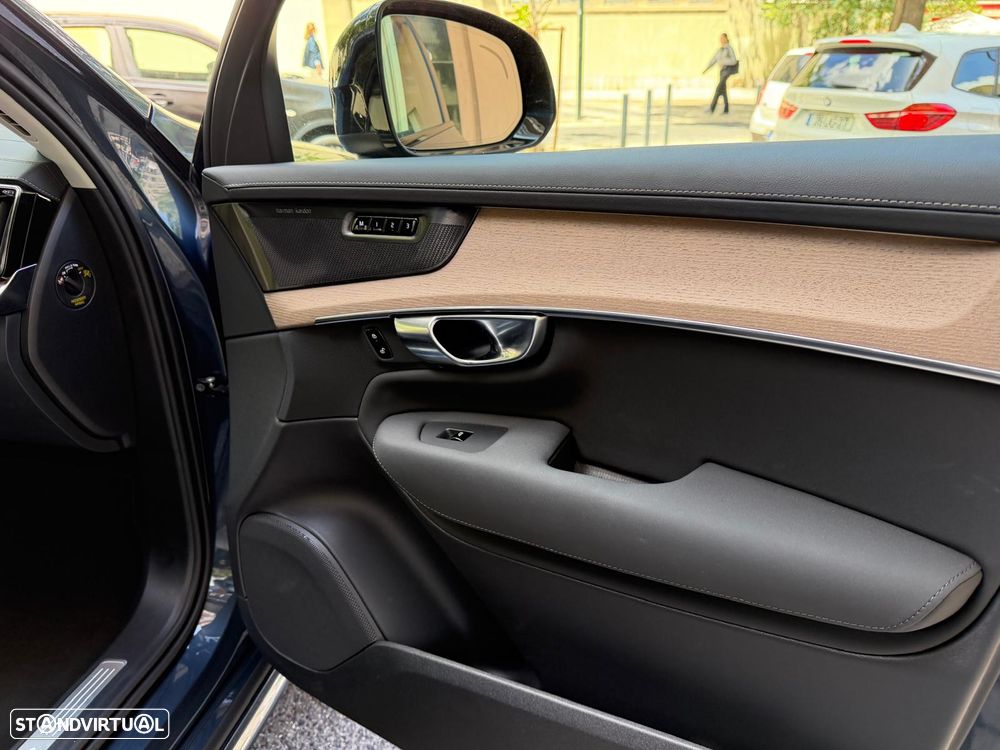 Volvo XC 90 T8 AWD Plus Bright - 34
