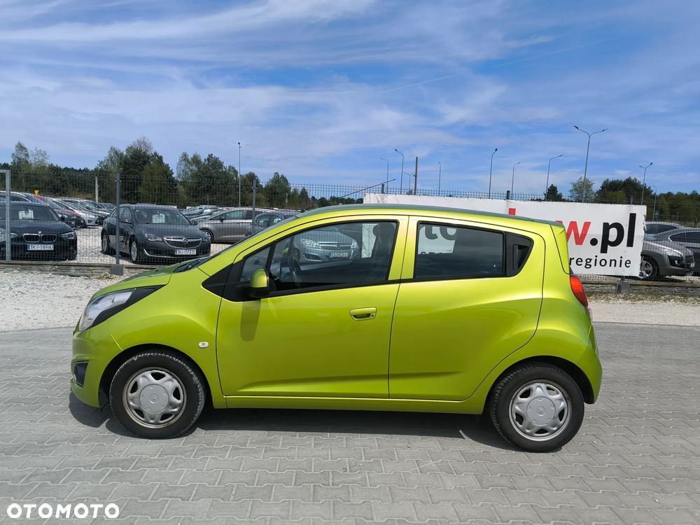 Chevrolet Spark 1.0 Base - 2