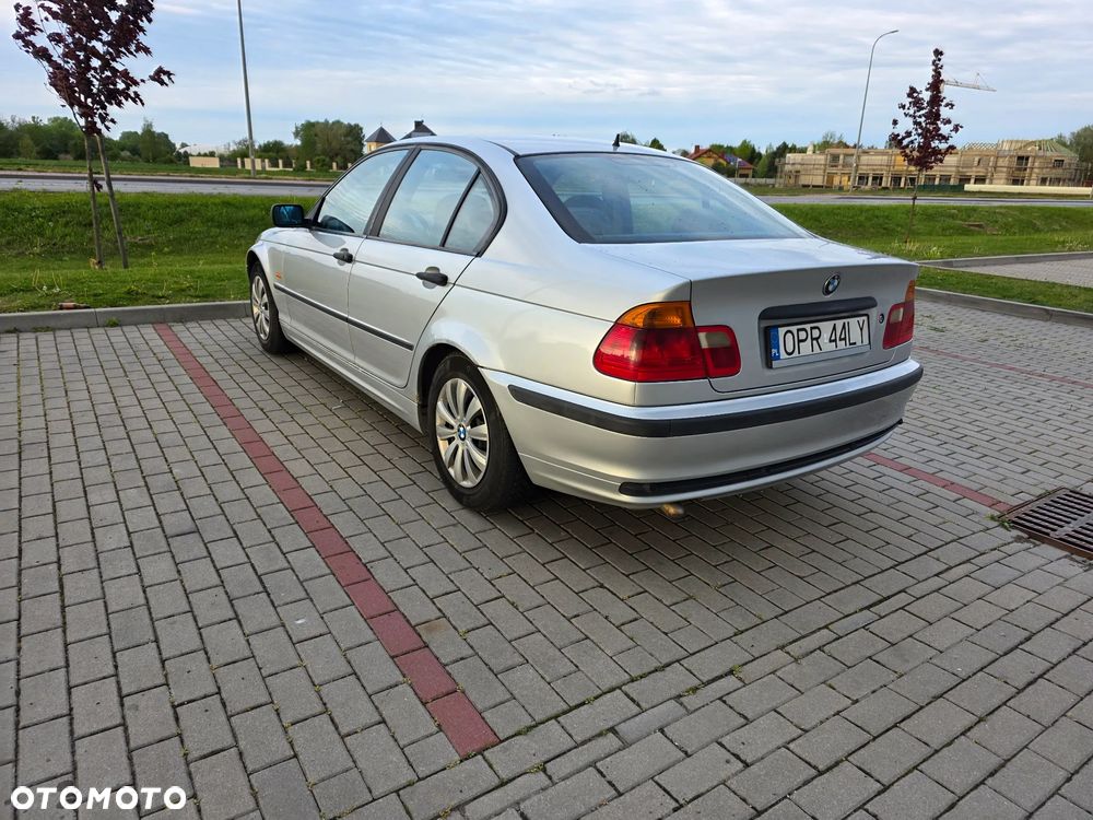 BMW Seria 3 - 4
