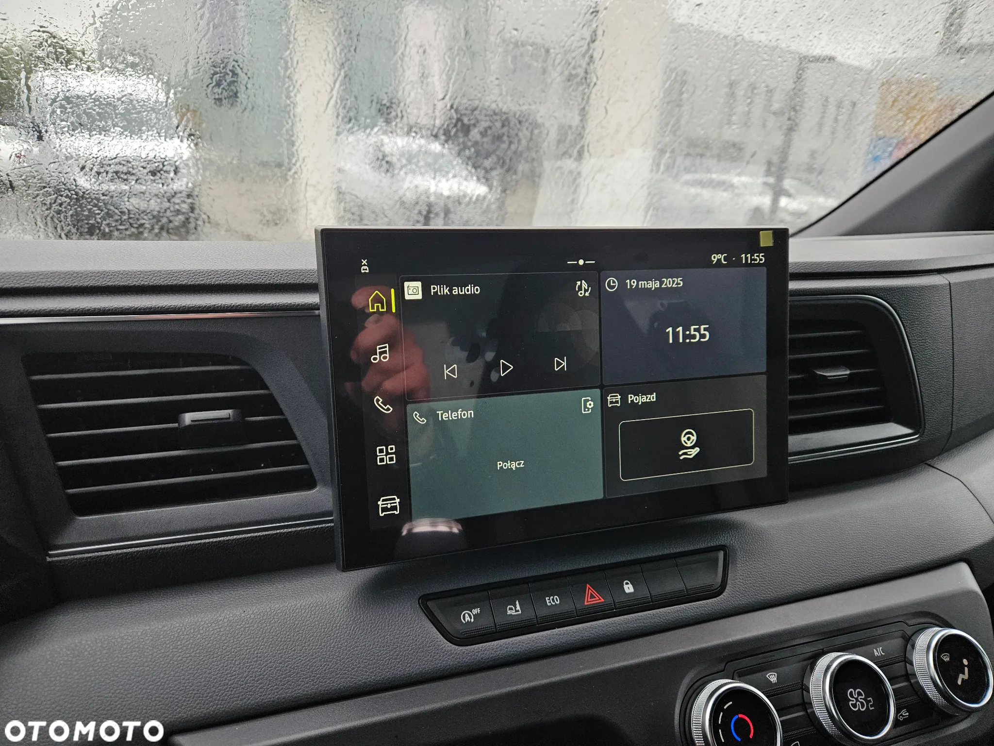 Renault nowy Master kontener 8 EP + winda - 19