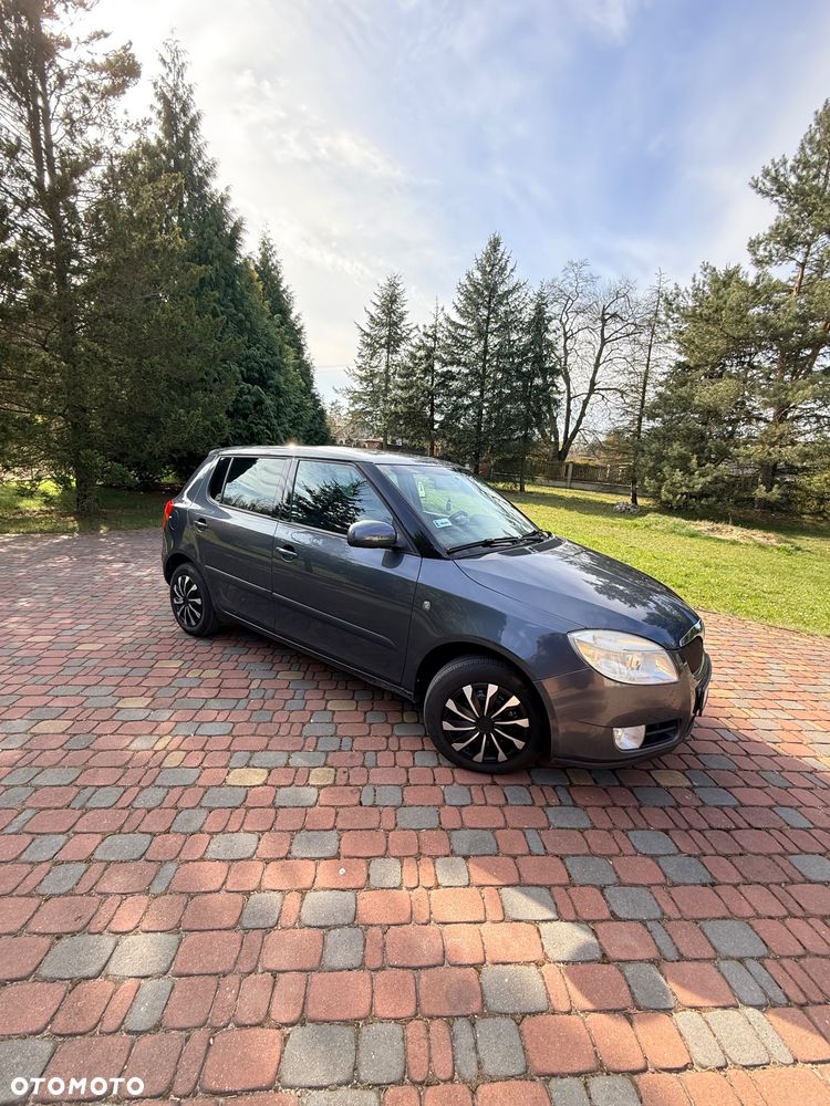 Skoda Fabia 1.2 HTP Ambiente - 4