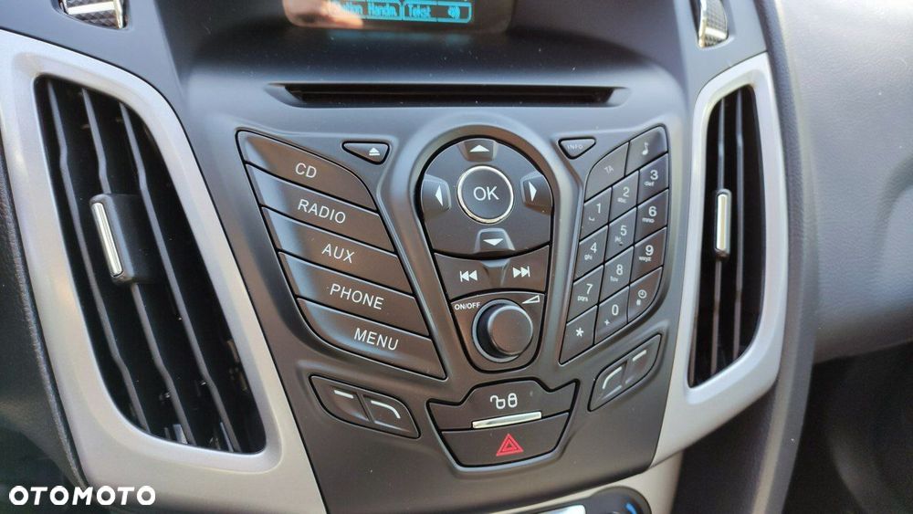 Ford Focus 1.0 EcoBoost Active - 38