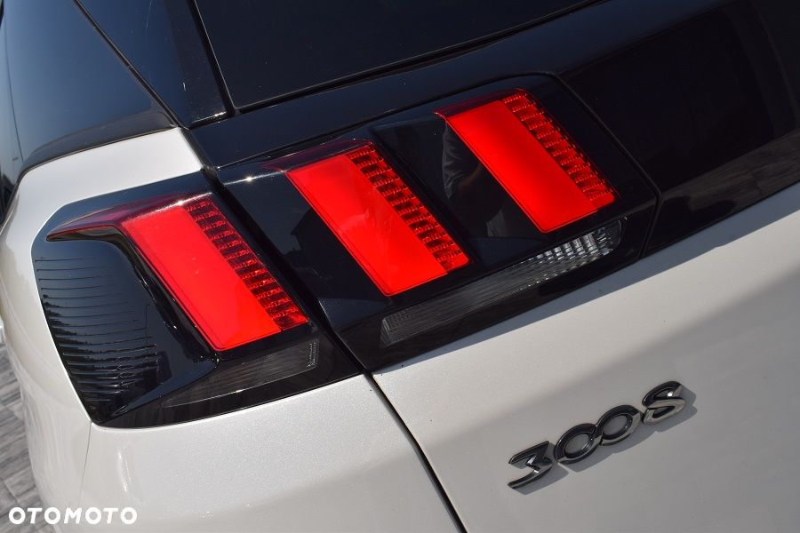 Peugeot 3008 BlueHDi 120 EAT6 Stop & Start Active - 28