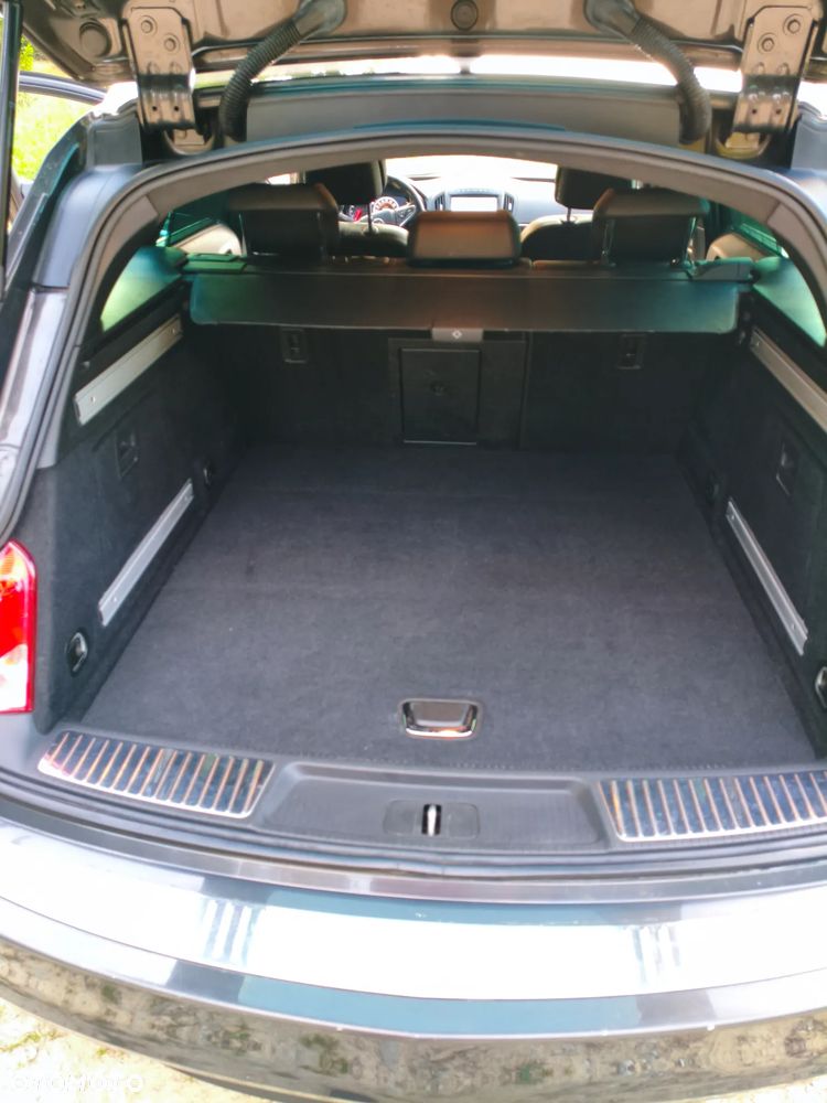 Opel Insignia 2.0 CDTI - 17