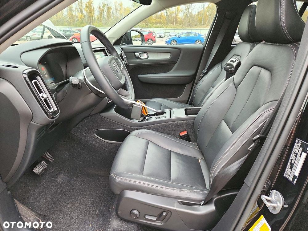 Volvo XC 40 - 8