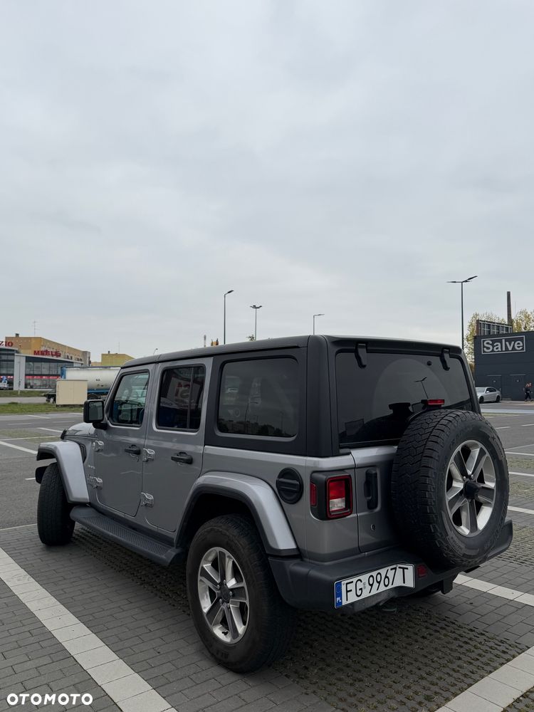 Jeep Wrangler - 15