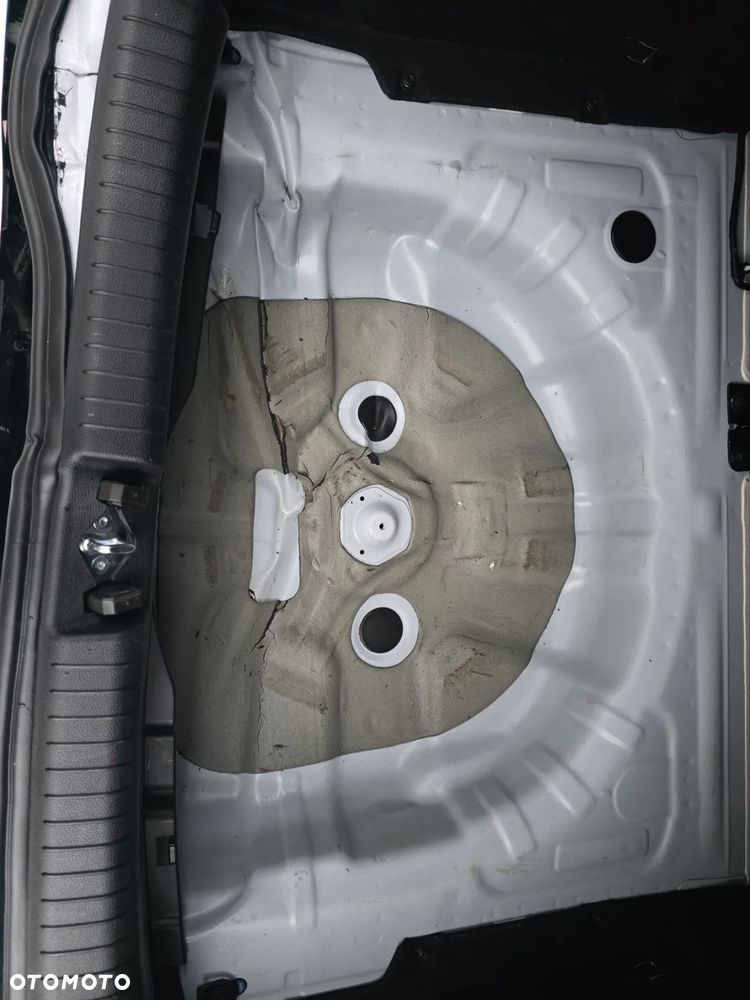 Kia Ceed 1.5 T-GDI S - 22