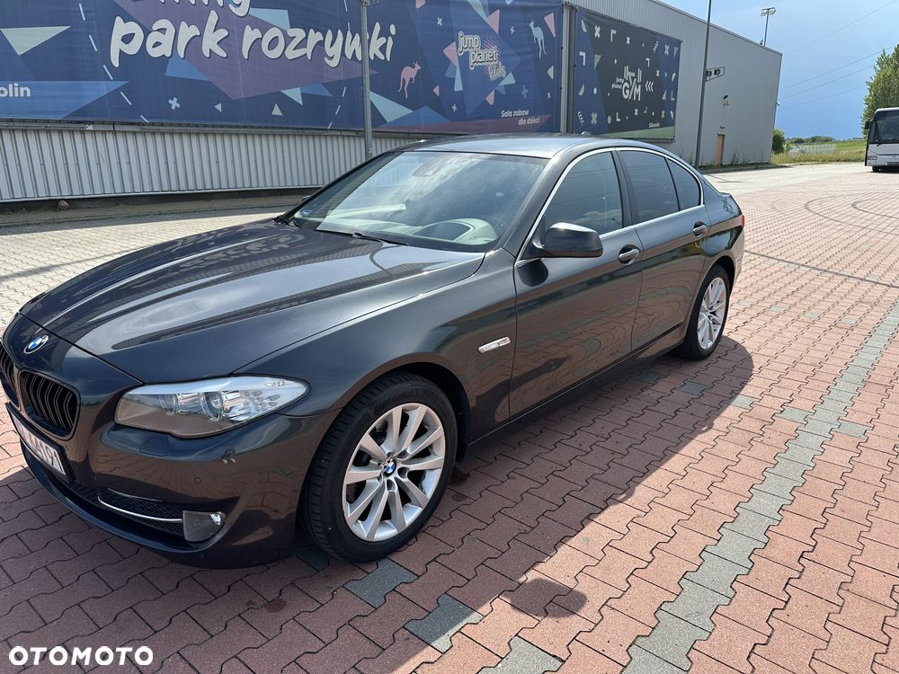 BMW Seria 5 520d - 2
