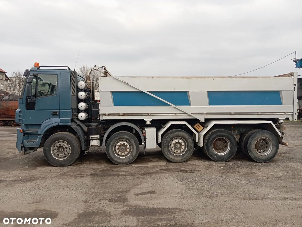 Iveco Trakker - 2