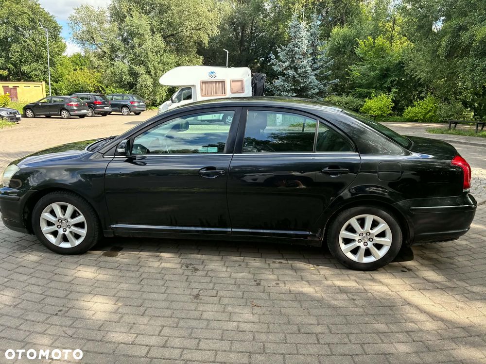 Toyota Avensis 1.8 VVT-i Luna - 8