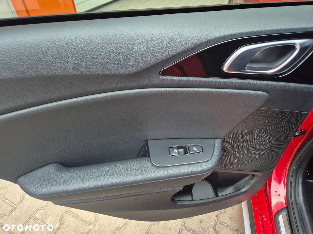 Kia ProCeed 1.6 CRDi GT Line - 22