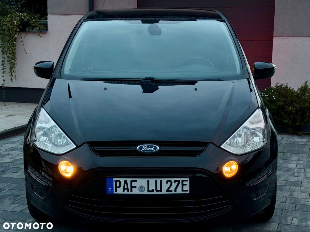 Ford S-Max - 24