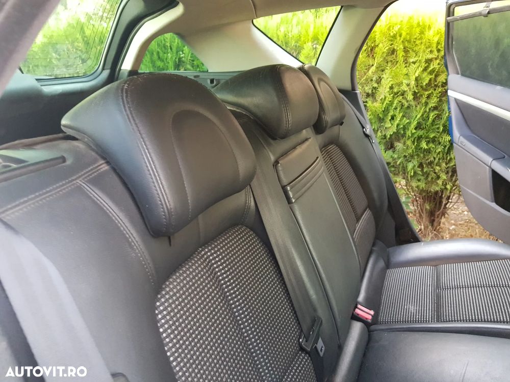 Peugeot 407 HDi 135 Automatik Esplanade - 9