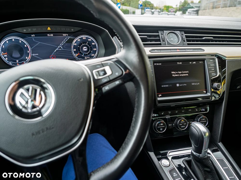 Volkswagen Passat 1.8 TSI BMT Highline DSG - 11